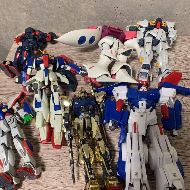 ガンダム　プラモデル