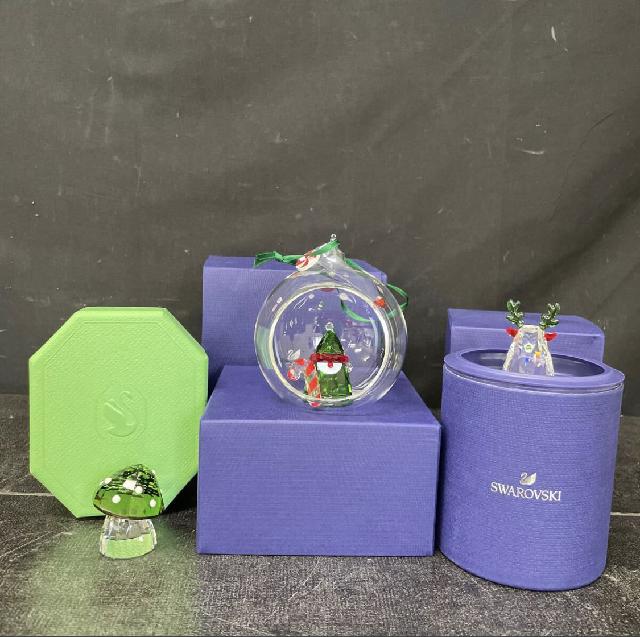 スワロフスキー 置物 