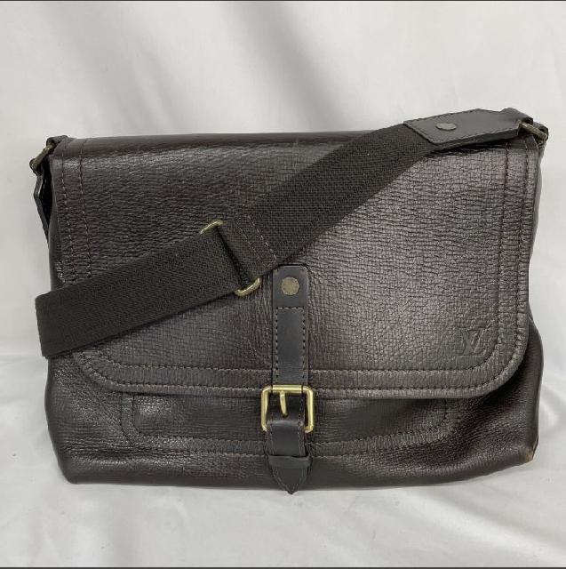 LOUIS VUITTON ルイヴィトン ユタ オハマ メッセンジャーバッグ LOUIS VUITTON ルイヴィトン ユタ オハマ メッセンジャーバッグ