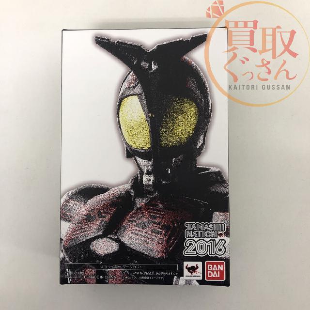 BANDAI S.H.Figuarts 真骨彫製法 仮面ライダーダークカブト バンダイ 