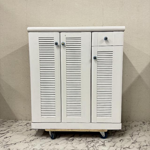 シューズボックス