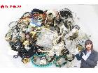 イミテーション 約10kg アクセサリー ネックレス リング ブローチ 等 まとめてセットの詳細ページを開く