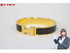 HERMES エルメス Hバングル ゴールド×ブラック アクセサリーの詳細ページを開く