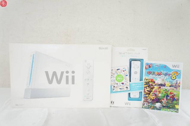 【中古品　動作確認済】Nintendo Wii RVL-001-WD　ホワイト Nintendo Wii Region Free Only Console RVL-001 White Play