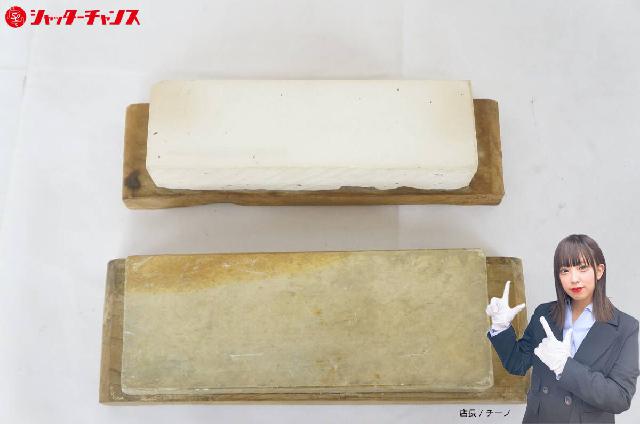 天然砥石 純正本山合砥 等 砥石 2点セット 総重量:約2kg 理容 床屋 大工道具 