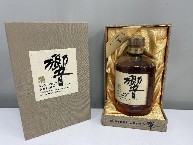 古酒　サントリーウイスキー響 SH−01  金キャップ　750ml 未開封容量750ml