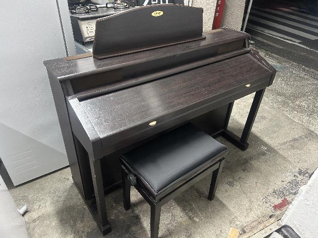 カワイ　ピアノ　