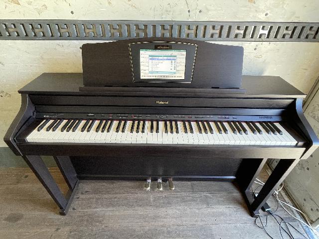 Roland 電子ピアノ液晶画面付 HPi-50e 88鍵盤　引き取り限定価格 Roland - HPi-50e | Roland Piano Digital