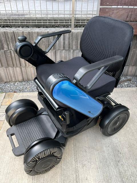 電動車椅子 whill Model C （ 介護用品）の買取価格 （ID:689712）｜おいくら