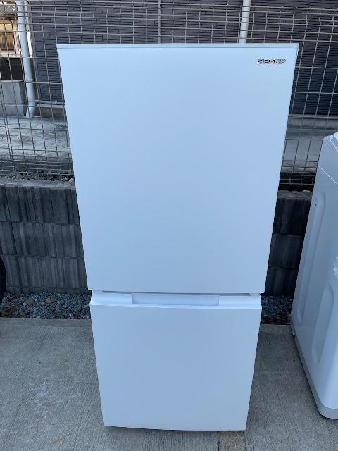 シャープ冷蔵庫 SJ-D15J-W 2023年製 152L （ 冷蔵庫・冷凍庫）の