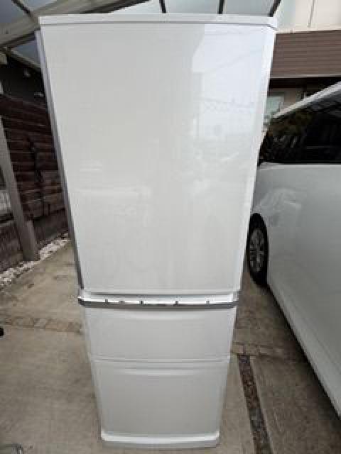 MITSUBISHI 3ドア冷蔵庫 MR-C34E-W 2019年製 335L MITSUBISHI 3ドア冷蔵庫 MR-C34E-W 335L （ 冷蔵庫・冷凍庫）の買取