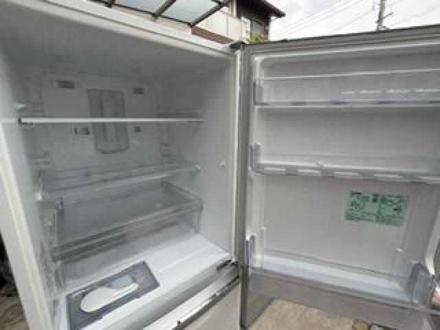MITSUBISHI 3ドア冷蔵庫 MR-C34E-W 335L （ 冷蔵庫・冷凍庫）の買取