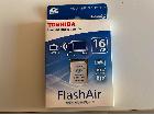 TOSHIBA FiashAir 16GB 無線LANモデルの詳細ページを開く
