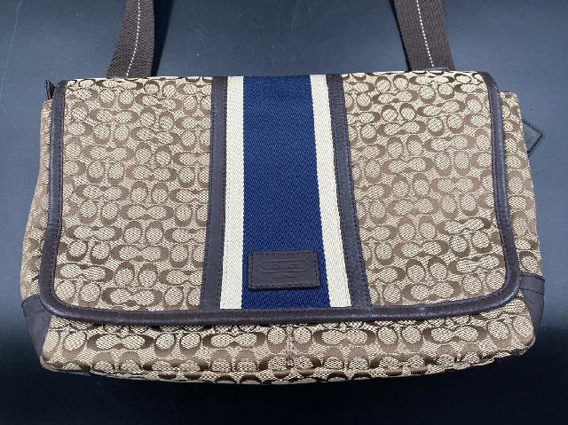 coach シグネチャー ショルダーバッグ