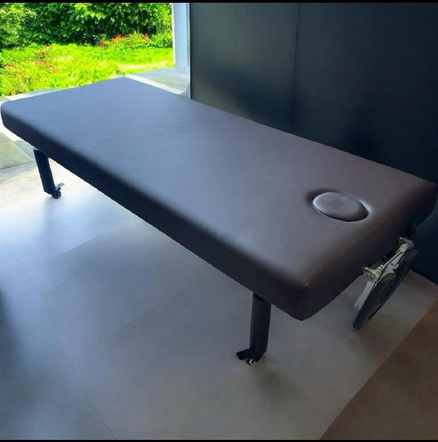 24マッサージベッド 手動昇降式 施術用 エステ 整体 マッサージベッド 手動昇降式 施術用 エステ 整体 （ まとめて片付け