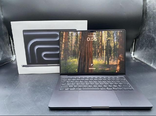 Apple MacBook Pro 14インチ M4 Pro