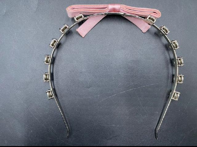 ★miu miu ミュウミュウ カチューシャ リボン ピンク ストーン ☆miu miu ミュウミュウ カチューシャ リボン ピンク ストーン