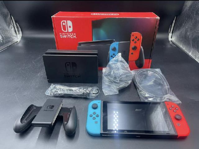 Nintendo 任天堂 Switch スイッチ本体 HAD-S-KABAA