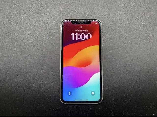 Apple iPhone XR MT032J/A 64GB、SIMロックあり