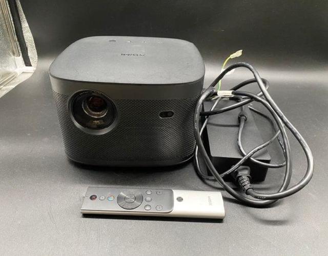 XGIMI Horizon Pro 本体 XK03H 2021年製 （ プロジェクター）の買取