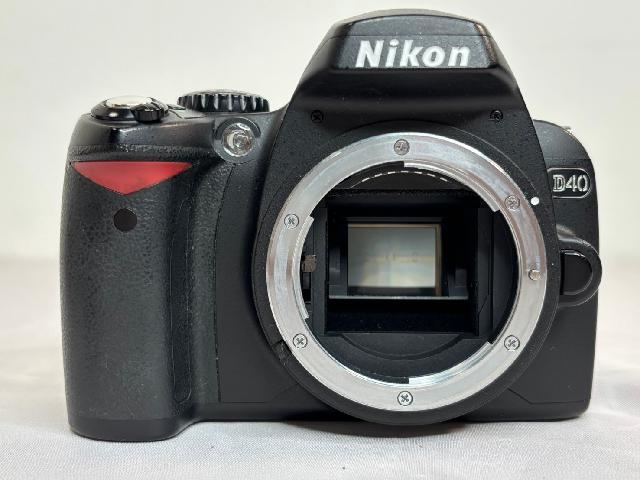 Nikon D40 デジタル一眼レフカメラ