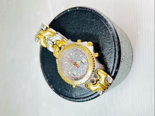 TAG HEUER タグホイヤー