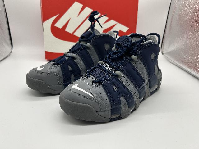 NIKE エア　モア　アップ　テンポ　96