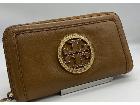 Tory Burch レザー ラウンドファスナー長財布 ブラウン ロゴ	の詳細ページを開く