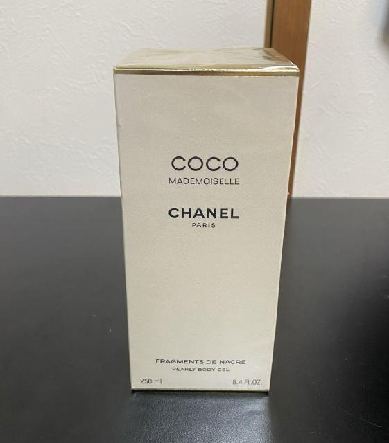 シャネル ココマドモアゼル パーリーボディジェル 250ml 新品