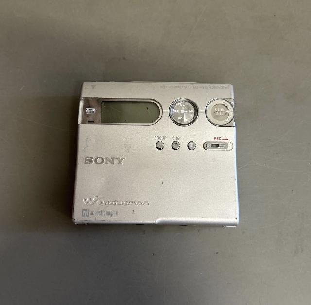 SONY ソニー MZ-N910 MDプレーヤー WALKMAN ジャンク品 ※汚れや傷み等