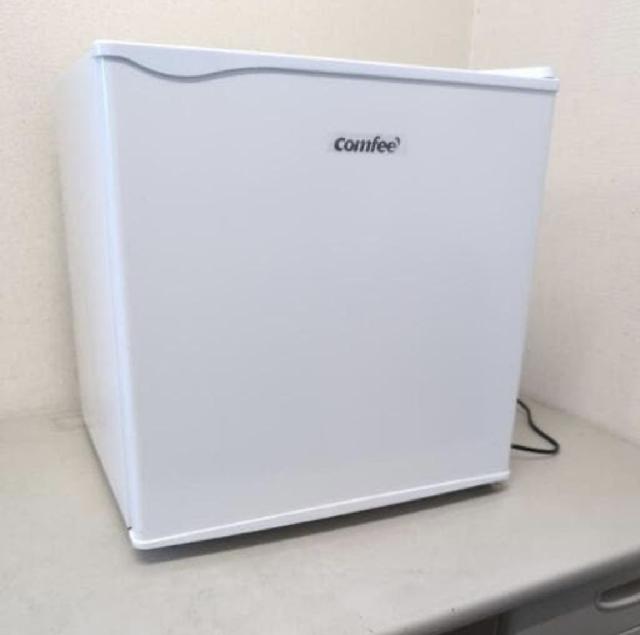 2022年製　1ドア冷蔵庫　 comfee 45L　小型冷蔵庫　ホワイト