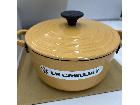 ルクルーズ　le creuset  ココットロンド　鍋　ホーローの詳細ページを開く