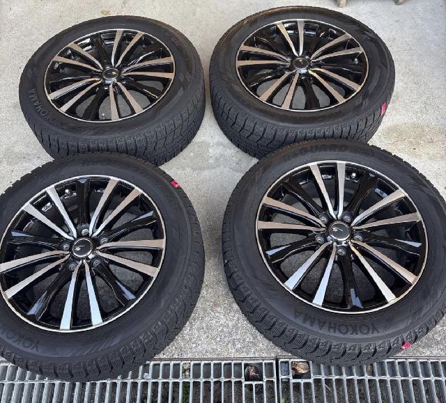 215/55R17 YOKOHAMA スタッドレスタイヤホイール付き 出張買取 神戸市