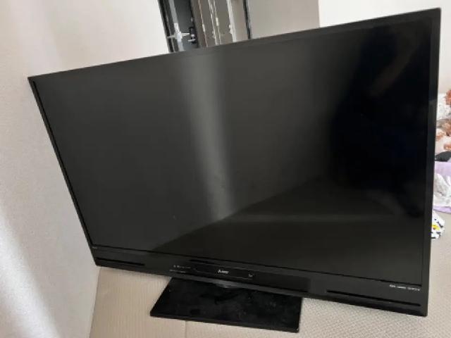 三菱　50インチ　TV