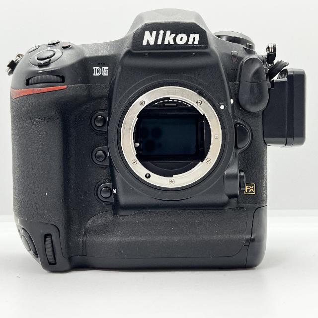 NIKON D5 デジタル一眼レフカメラ 小平市 出張買取 買取専門店カイリー