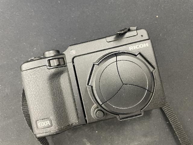 RICOH GXR P10 Kit