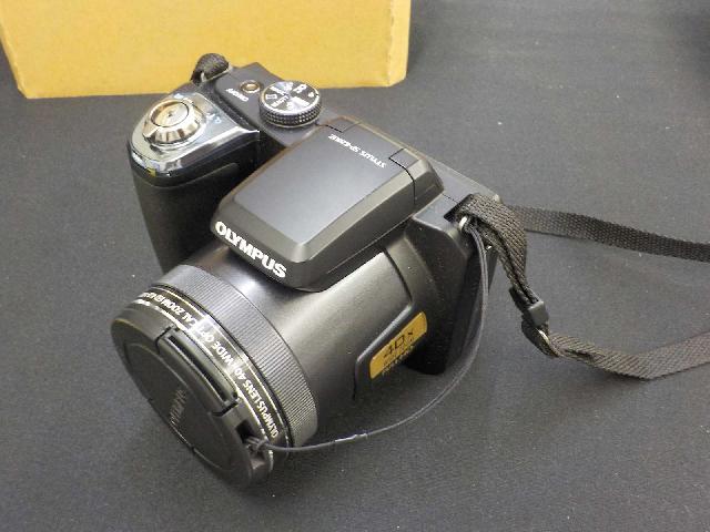 OLYMPUS STYLUS  SP-820UZ
