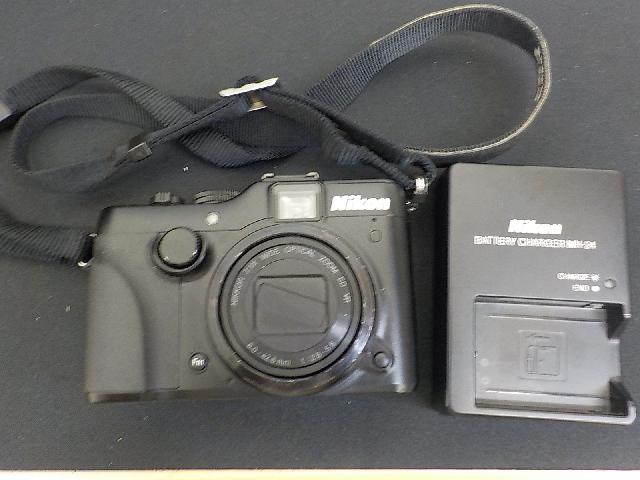 NIKON COOLPIX P7100