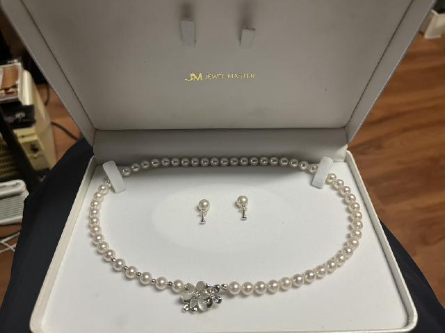 パールネックレス