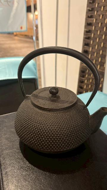 南部鉄器の鉄瓶（急須）