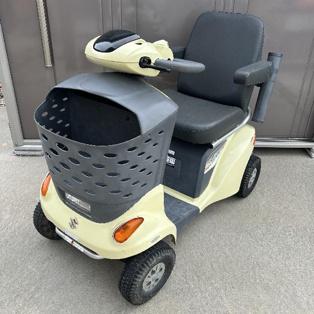 SUZUKI　セニアカー　ET4D7 ET4D | スズキ