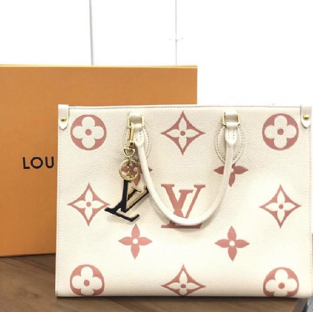 ルイヴィトン　オンザゴーMM　M21575