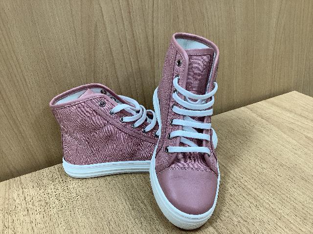 グッチ　GGキャンバス　ハイカットスニーカー