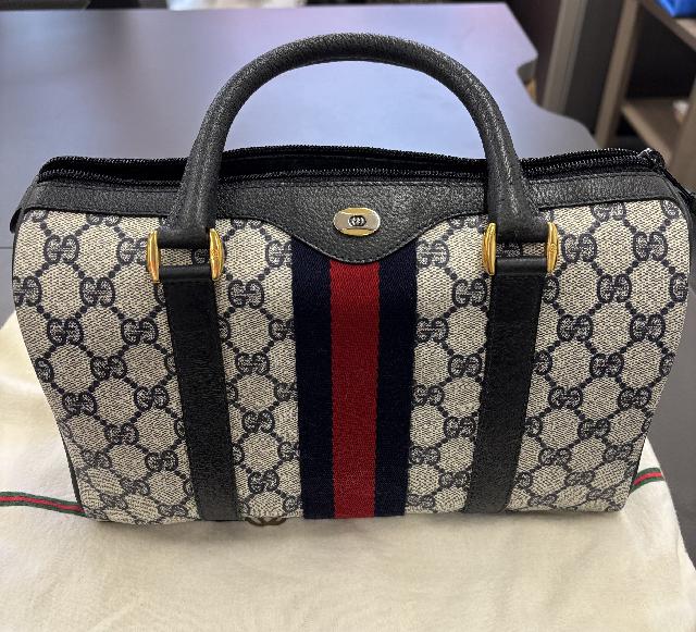 GUCCIボストンバック