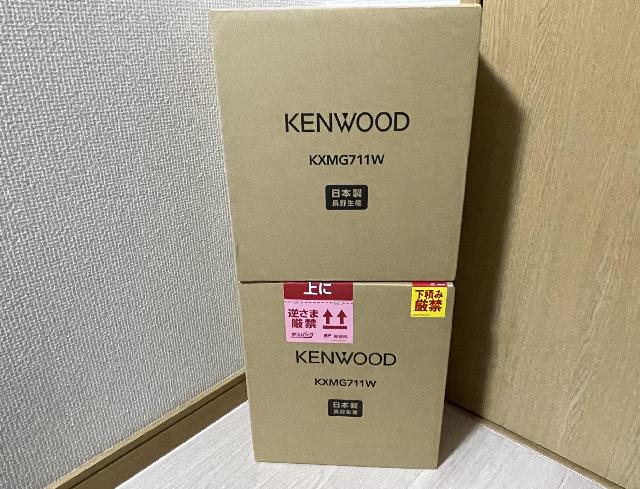 KENWOOD　彩速ナビ　KXMG711W　2個