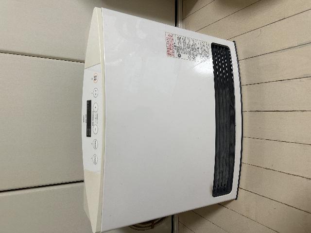 ガスファンヒーター