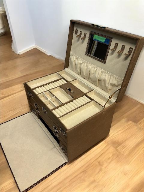 ジュエリーBOX 買取猿丸くん