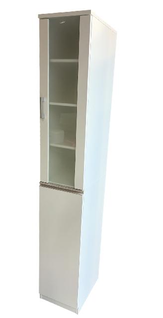 ガラス扉 キャビネット