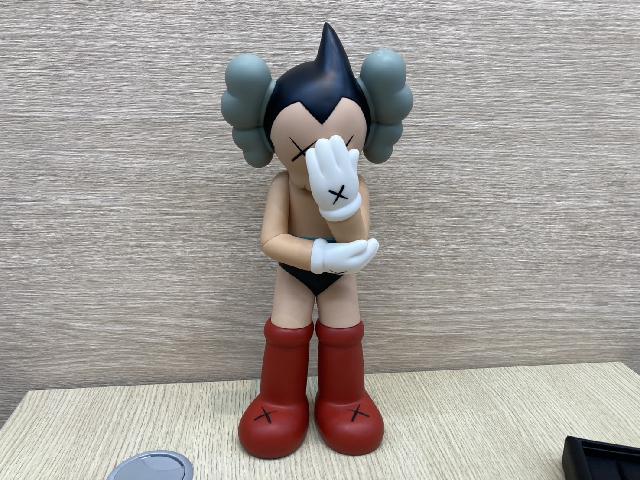 カウズ KAWS ×MEDICOM TOY ASTRO BOY(KAWS version) アストロ