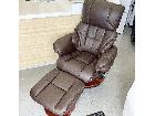 レザー調リクライニングチェア（オットマン付き）の詳細ページを開く